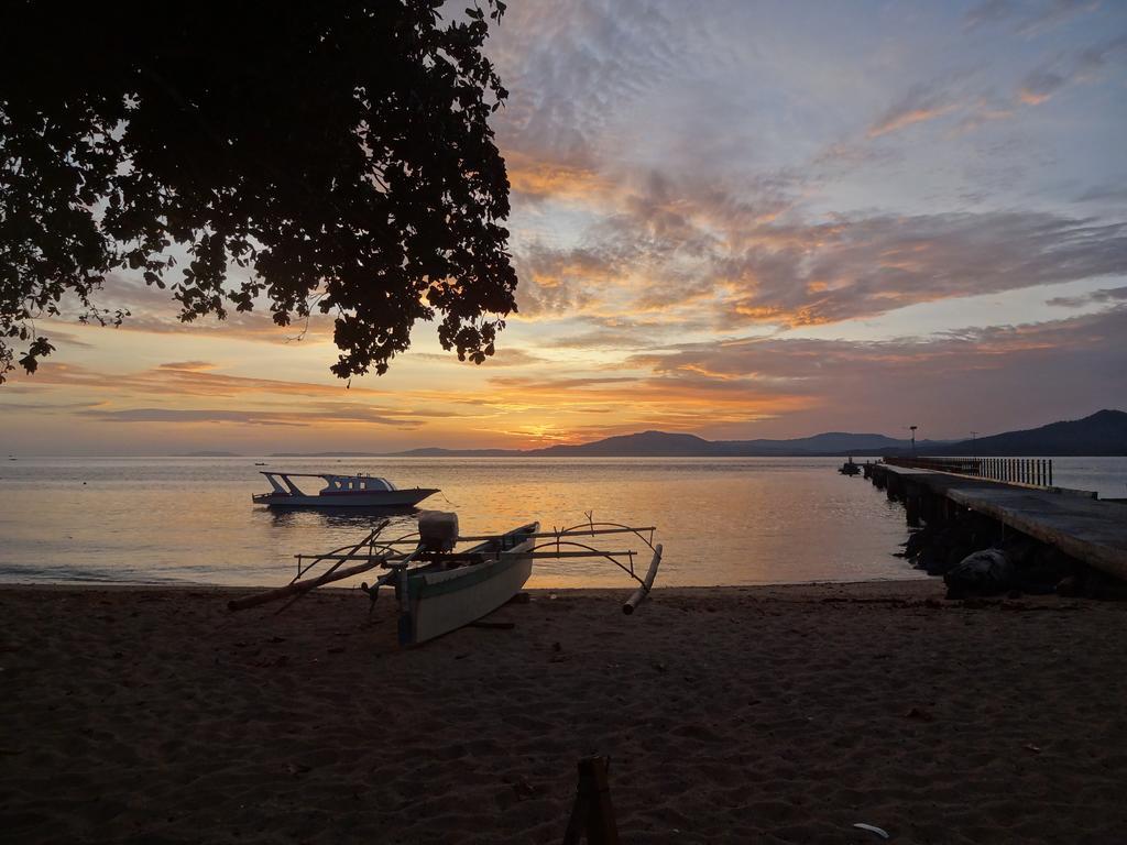 Arto Moro Bunaken Buitenkant foto